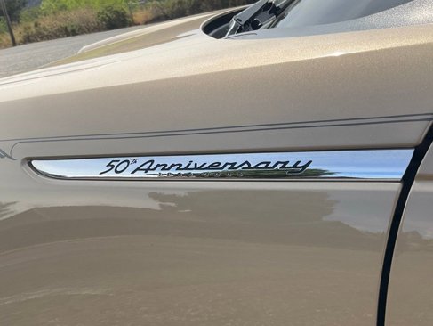 Used 2005 Ford Thunderbird image 10