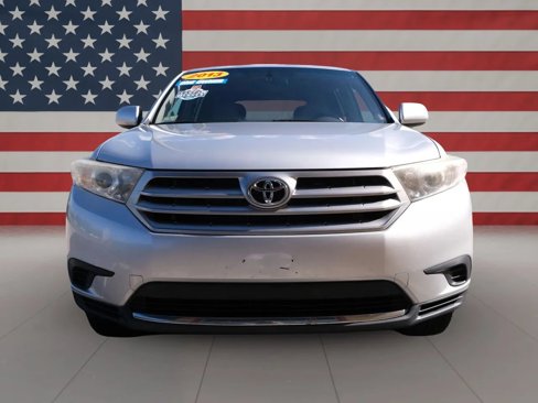 Used 2013 Toyota Highlander 4WD image 8