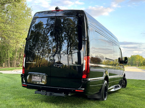 Used 2024 Mercedes-Benz Sprinter 3500 image 37