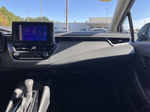 Used 2023 Toyota Corolla LE image 20