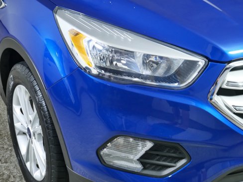 Used 2018 Ford Escape SE image 16