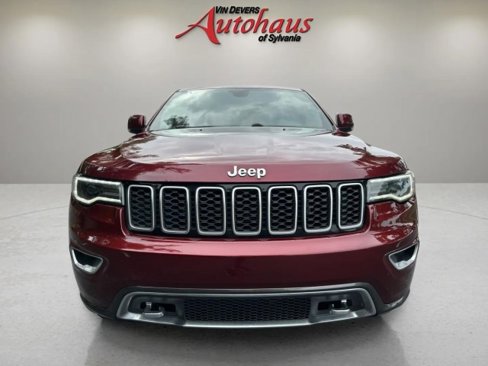 Used 2018 Jeep Grand Cherokee Limited image 2
