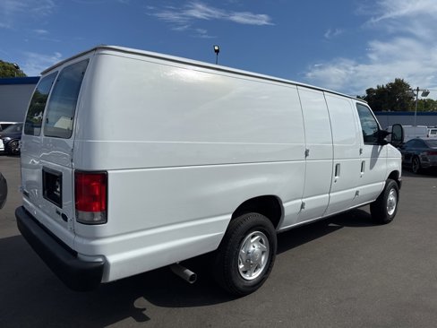 Used 2014 Ford E-350 and Econoline 350 Extended Super Duty image 4