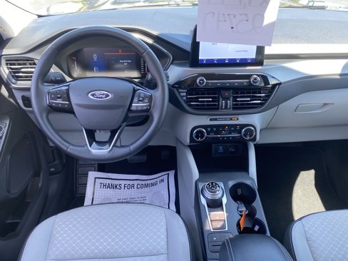 Used 2023 Ford Escape Active image 9