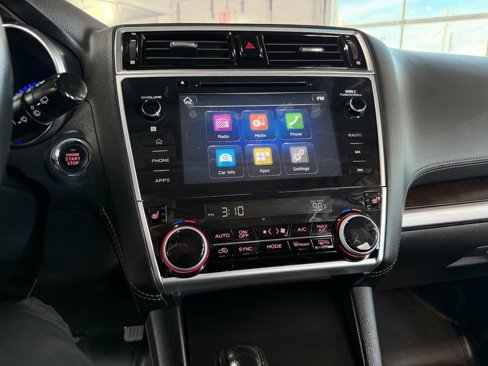 Used 2018 Subaru Outback 2.5i Limited image 26