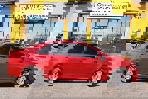 Used 2014 Toyota Camry LE image 4