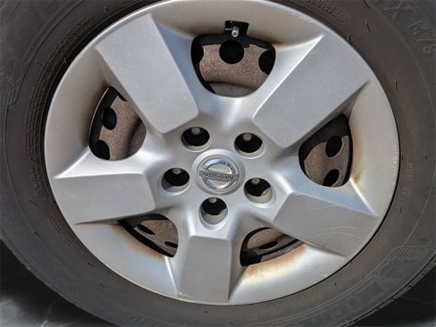 Used 2014 Nissan Rogue S image 28