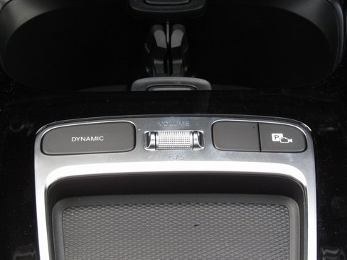 New 2025 Mercedes-Benz GLB 250 4MATIC image 33