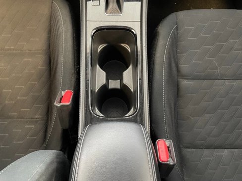 Used 2024 Nissan Kicks SV image 14