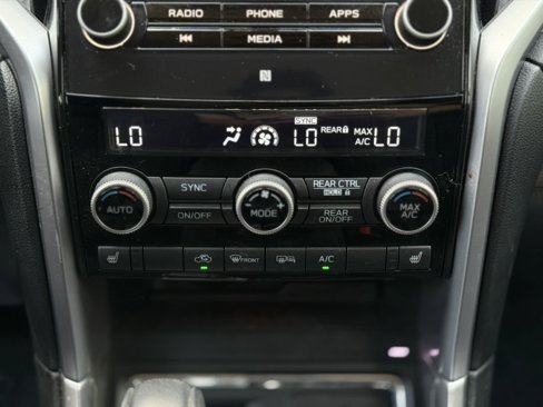 Used 2022 Subaru Ascent Premium w/ Convenience Package image 25