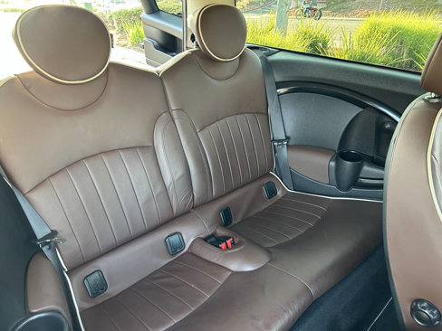 Used 2011 MINI Cooper Clubman w/ Premium Pkg image 15