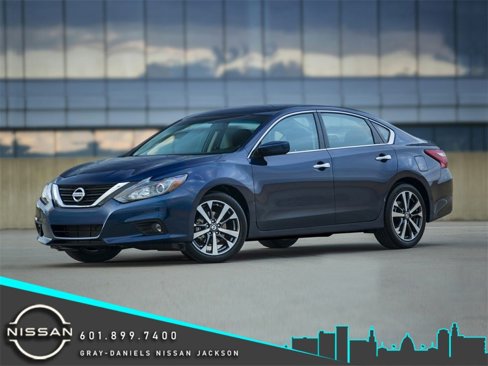 Used 2018 Nissan Altima 2.5 SR w/ SR Midnight Edition image 1