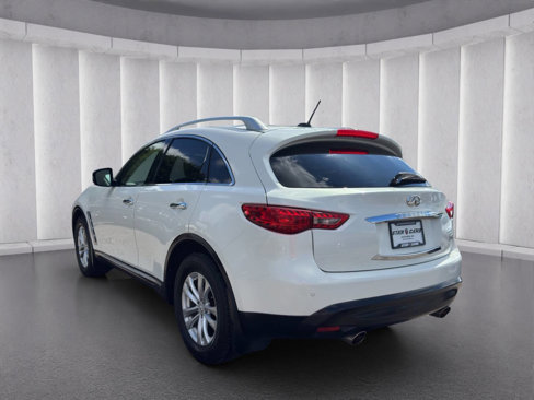 Used 2011 INFINITI FX35 AWD w/ Premium Pkg image 3