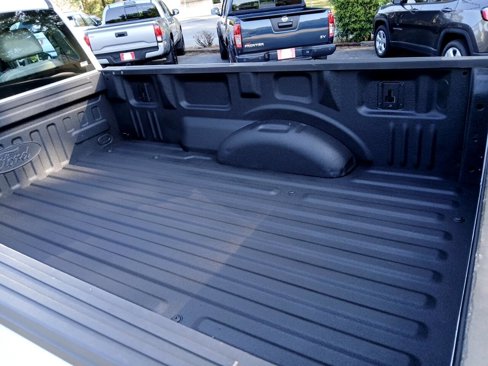 Used 2020 Ford F150 XL w/ Trailer Tow Package image 9