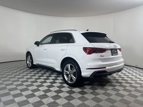 Used 2024 Audi Q3 2.0T Premium Plus w/ Premium Plus Package image 5