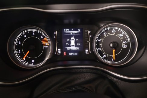 Used 2021 Jeep Cherokee Latitude Plus image 4