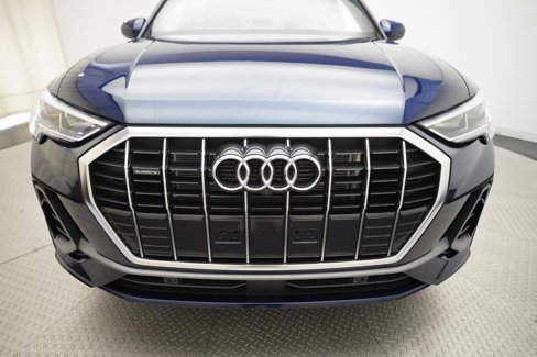 New 2025 Audi Q3 2.0T Premium Plus image 23