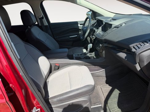 Used 2017 Ford Escape SE w/ Equipment Group 201A image 15