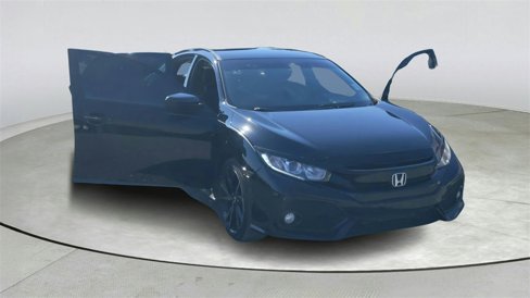 Used 2017 Honda Civic Sport image 8