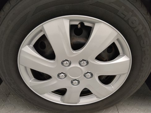 Used 2017 Hyundai Elantra SE image 31