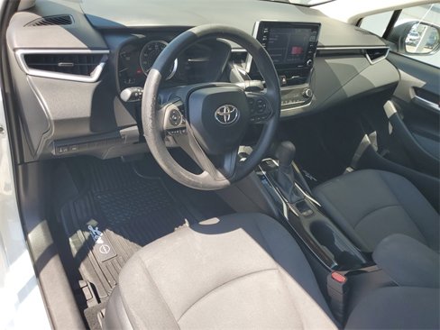 Used 2021 Toyota Corolla LE image 22