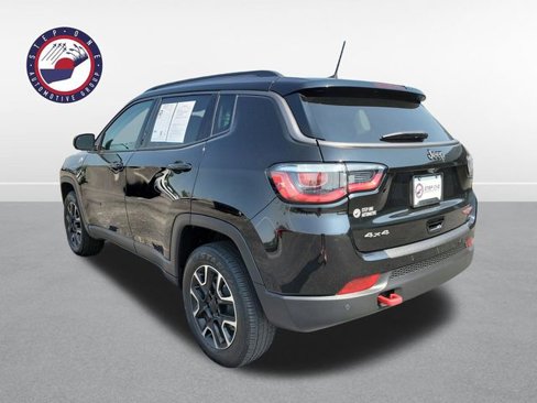 Used 2021 Jeep Compass Trailhawk image 23