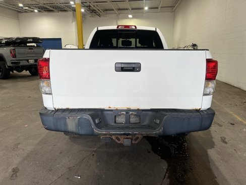 Used 2010 Toyota Tundra 4x4 Double Cab image 5