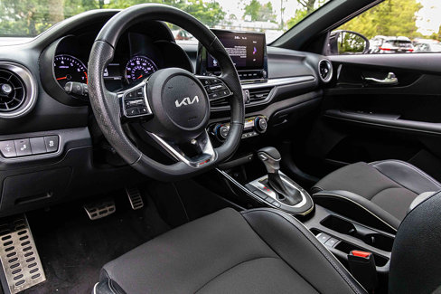 Certified 2022 Kia Forte GT-Line w/ GT-Line Premium Package image 7