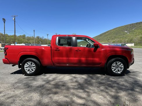 Used 2022 Nissan Frontier SV image 8