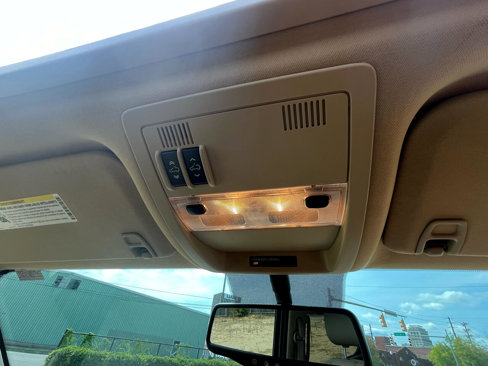 Used 2014 Chevrolet Suburban LT image 64