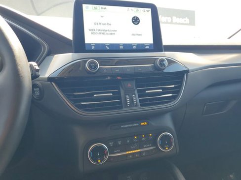 Used 2024 Ford Escape Active image 27