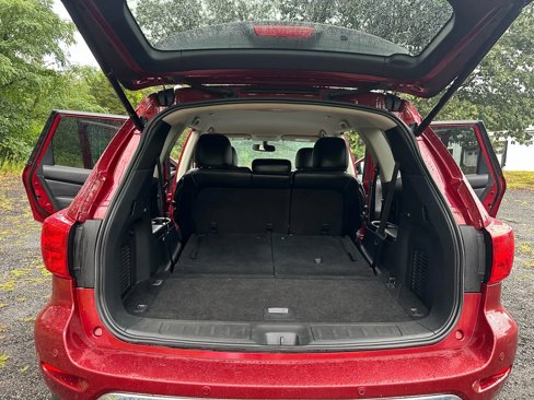 Used 2017 Nissan Pathfinder SL image 23