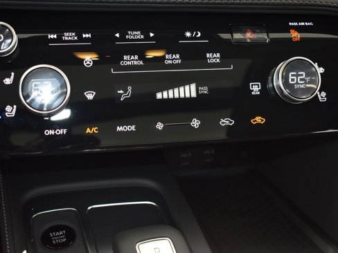 New 2026 INFINITI QX60 Luxe w/ Family Package image 12
