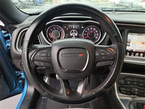 Used 2015 Dodge Challenger R/T Plus image 25