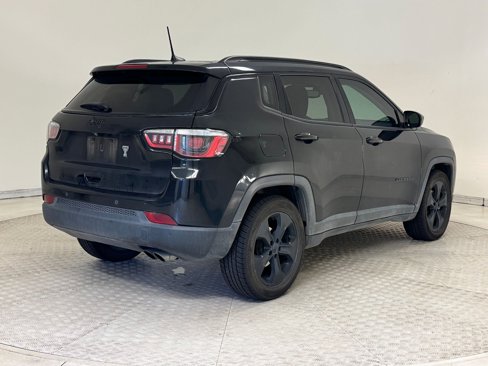 Used 2018 Jeep Compass Altitude w/ Popular Equipment Group image 5