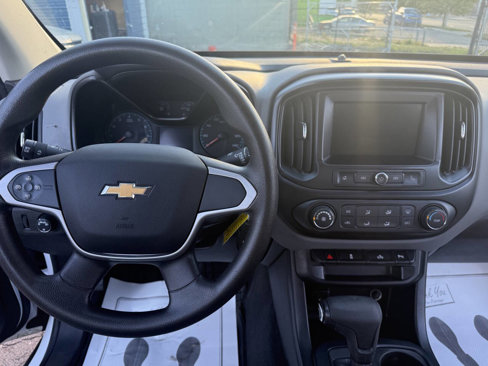 Used 2021 Chevrolet Colorado W/T w/ WT Convenience Package image 11