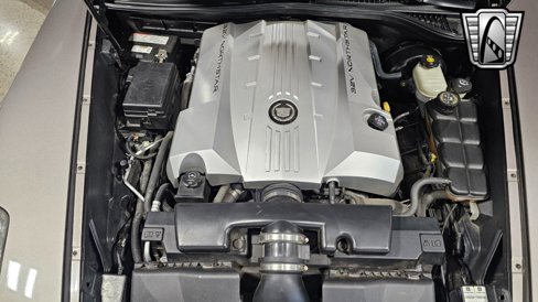 Used 2004 Cadillac XLR image 21