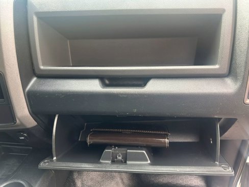 Used 2016 RAM 2500 Tradesman w/ Chrome Appearance Group image 46