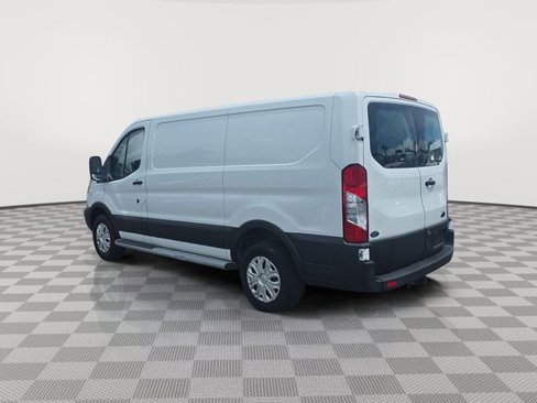 Certified 2019 Ford Transit 250 130 Low Roof w/ Exterior Upgrade Package image 3