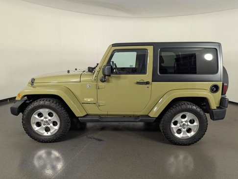 Used 2013 Jeep Wrangler Sahara w/ Connectivity Group image 5
