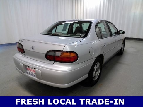 Used 2001 Chevrolet Malibu V6 image 4