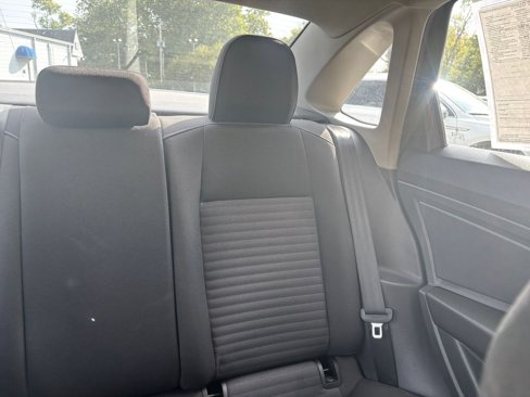 Used 2024 Volkswagen Jetta S image 35