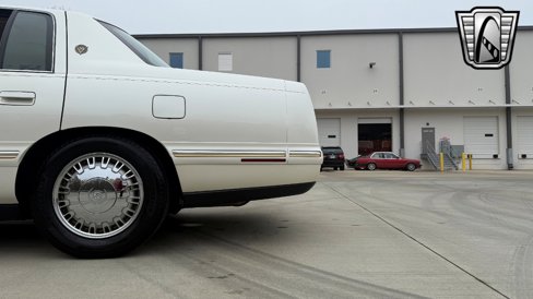 Used 1999 Cadillac De Ville image 10