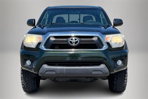 Used 2014 Toyota Tacoma PreRunner image 2