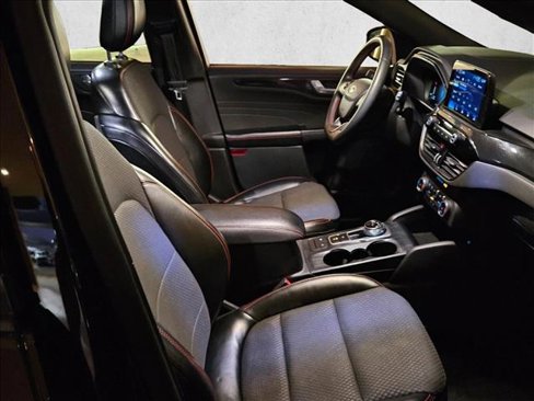 Used 2023 Ford Escape ST-Line image 23