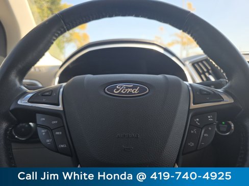 Used 2018 Ford Edge Titanium w/ Technology Package image 27