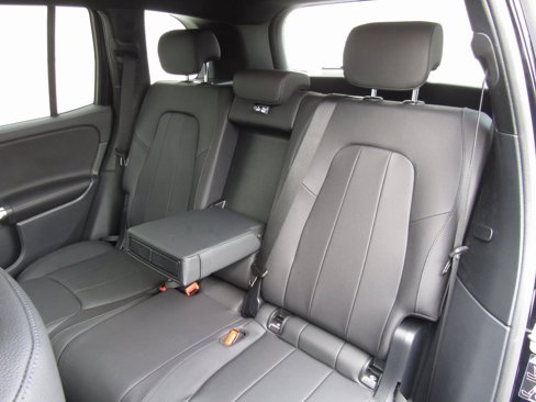 New 2025 Mercedes-Benz GLB 250 4MATIC image 16