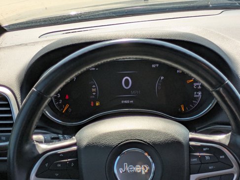 Used 2021 Jeep Grand Cherokee Limited image 25