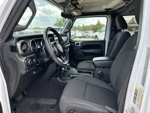 Used 2023 Jeep Wrangler Unlimited image 19