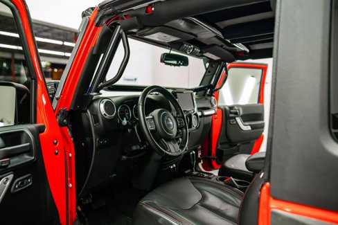 Used 2018 Jeep Wrangler Rubicon w/ Cold Weather Group image 60